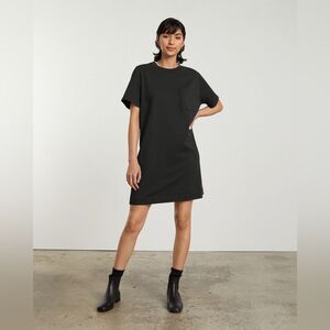 Everlane NWOT The Organic Cotton Weekend Tee Dress Size Large in Black